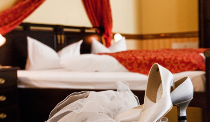 Hochzeitsarrangement "Gold"